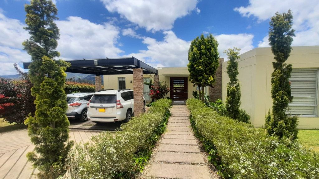 Casa en venta Cundinamarca Sopó Sopó 287 m2 Habitaciones 4 Baños 5 Garajes 2 Precio $2280000000