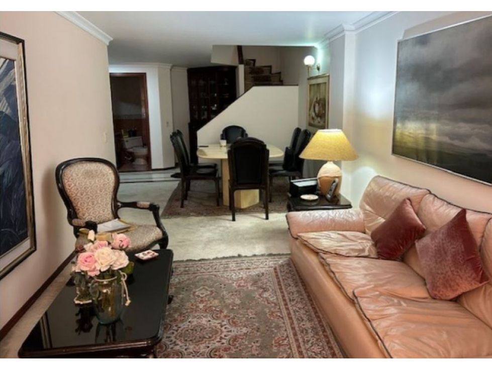 Apartamento en venta Cundinamarca Bogotá Santa Barbara Central 133 m2 Habitaciones 3 Baños 3 Garajes 2 Precio $800000000