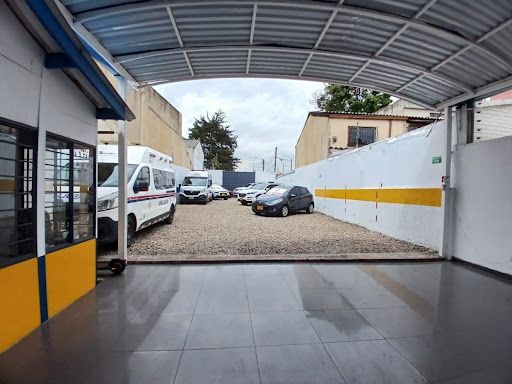 Lote en venta Cundinamarca Bogotá Las Villas 300 m2 Habitaciones 0 Baños 1 Garajes 10 Precio $1600000000