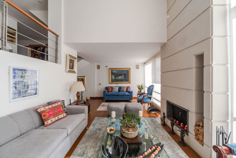 Casa en venta Cundinamarca Bogotá Bosque De Pinos 284 m2 Habitaciones 4 Baños 4 Garajes 3 Precio $1850000000