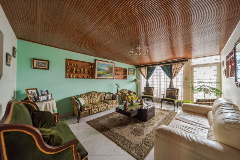 Casa en venta Cundinamarca Bogotá San Luis 304 m2 Habitaciones 4 Baños 5 Garajes 1 Precio $1200000000