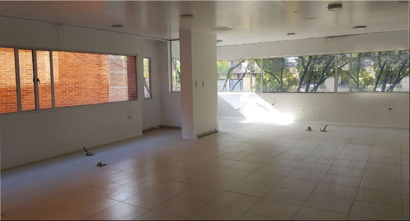 Oficina en venta Cundinamarca Bogotá Lago Gaitan 96 m2 Habitaciones 0 Baños 0 Garajes 1 Precio $530701000