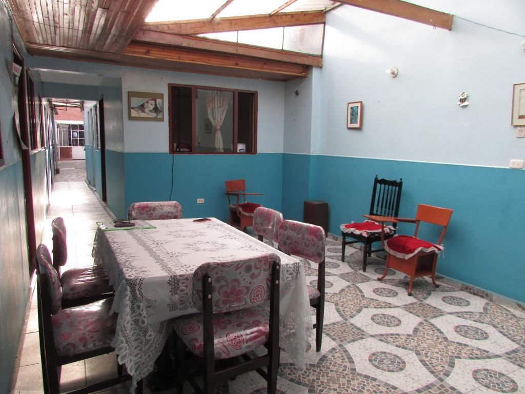 Casa en venta Cundinamarca Bogotá Claret 341 m2 Habitaciones 10 Baños 4 Garajes 0 Precio $850000000