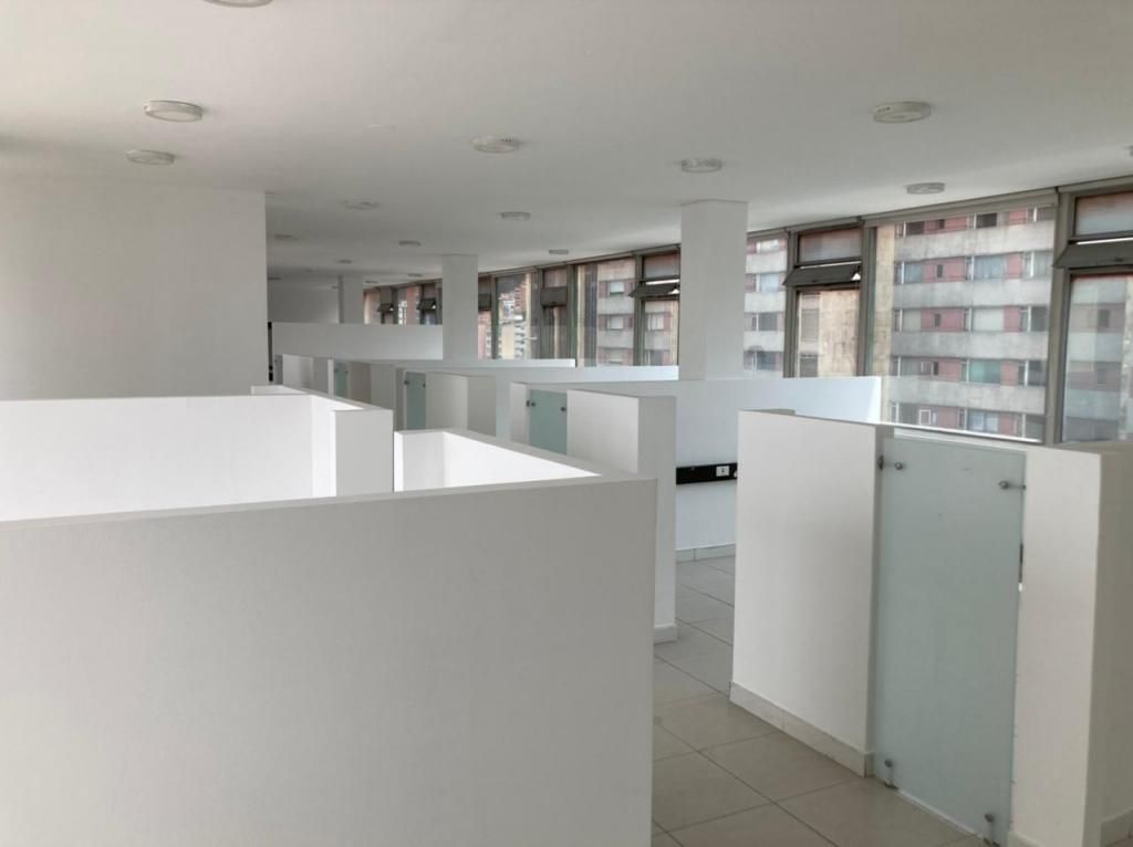 Oficina en arriendo Cundinamarca Bogotá La Alameda 280 m2 Habitaciones 0 Baños 2 Garajes 0 Precio $9900000