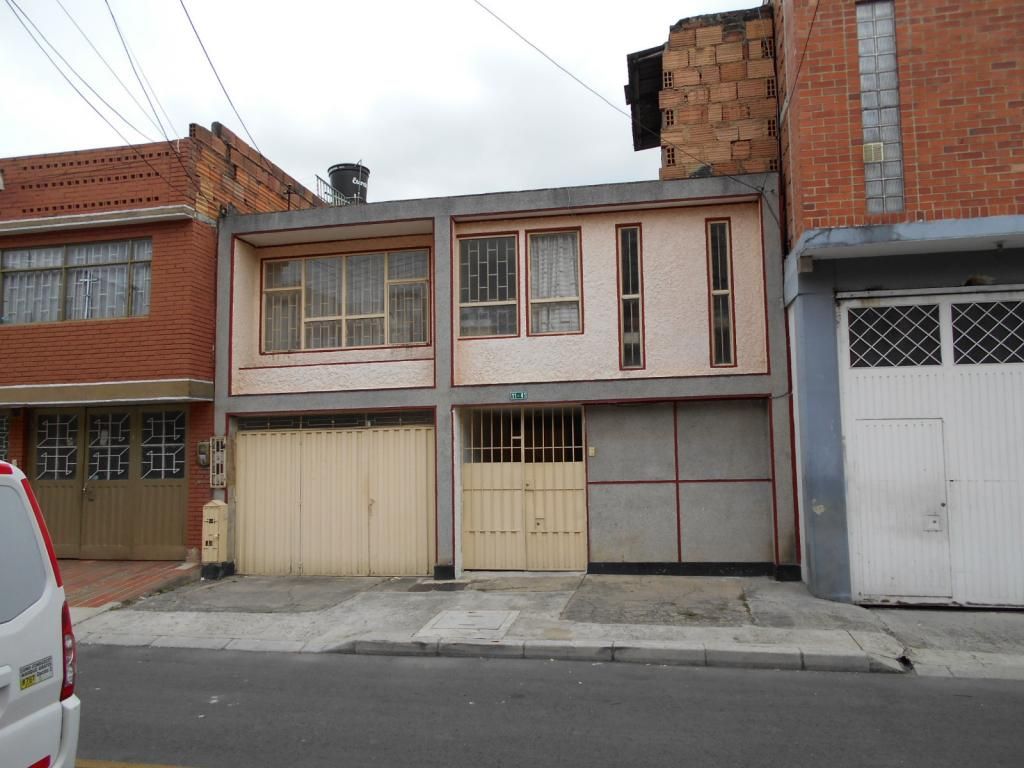 Casa en venta Cundinamarca Bogotá San Jose 224 m2 Habitaciones 5 Baños 4 Garajes 1 Precio $630000000