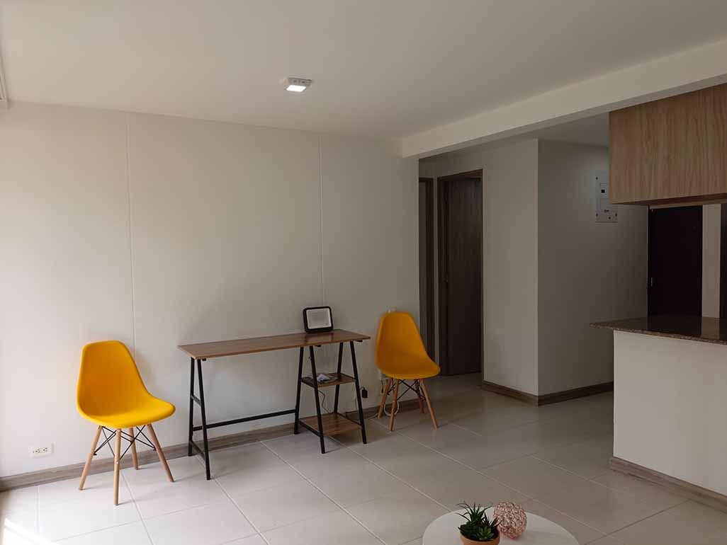 Apartamento en arriendo Antioquia Medellín Loma De Los Bernal 54 m2 Habitaciones 2 Baños 0 Garajes 2 Precio $2850000
