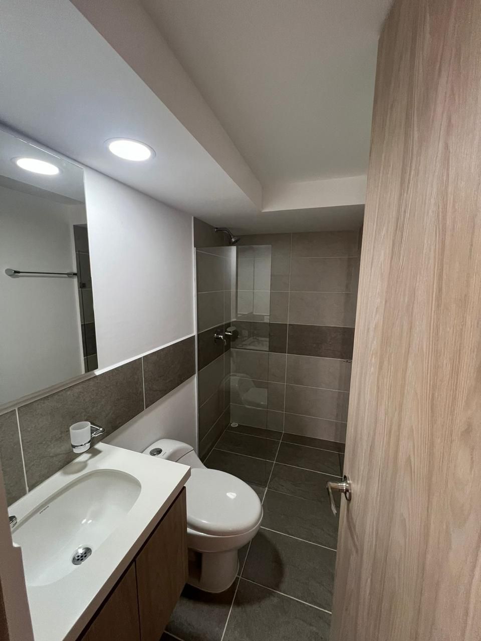 Apartamento en venta Antioquia Rionegro Arrayanes 60 m2 Habitaciones 3 Baños 2 Garajes 2 Precio $335000000