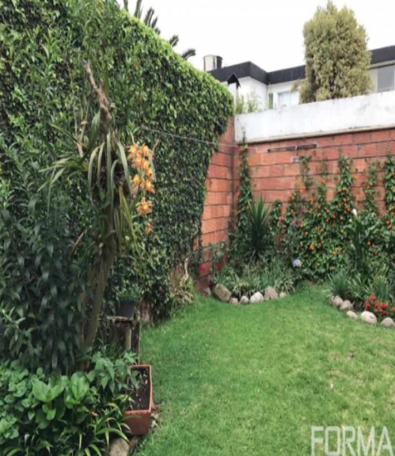 Casa en venta Cundinamarca Bogotá Prado Veraniego Sur 250 m2 Habitaciones 4 Baños 4 Garajes 2 Precio $950000000