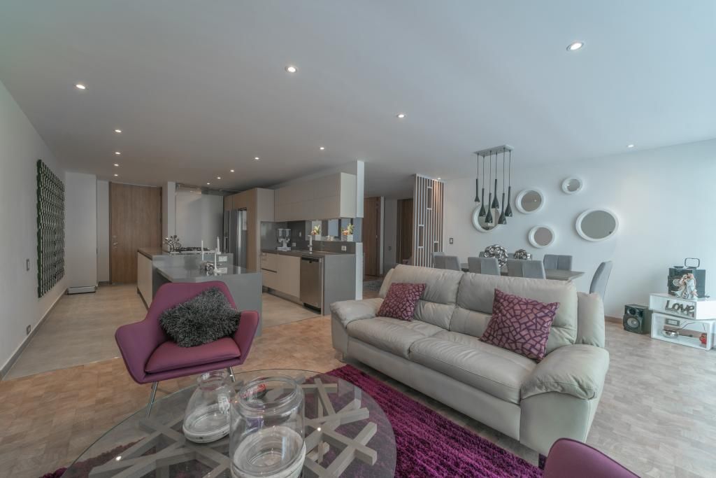 Apartamento en venta Cundinamarca Bogotá Santa Barbara Central 124 m2 Habitaciones 3 Baños 2 Garajes 2 Precio $960000000