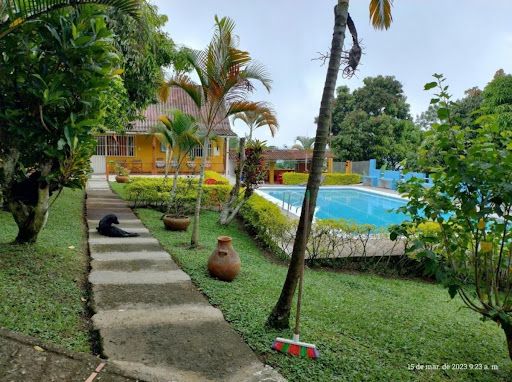 Finca en venta Cundinamarca La Mesa La Mesa 14400 m2 Habitaciones 3 Baños 6 Garajes 12 Precio $1550000000