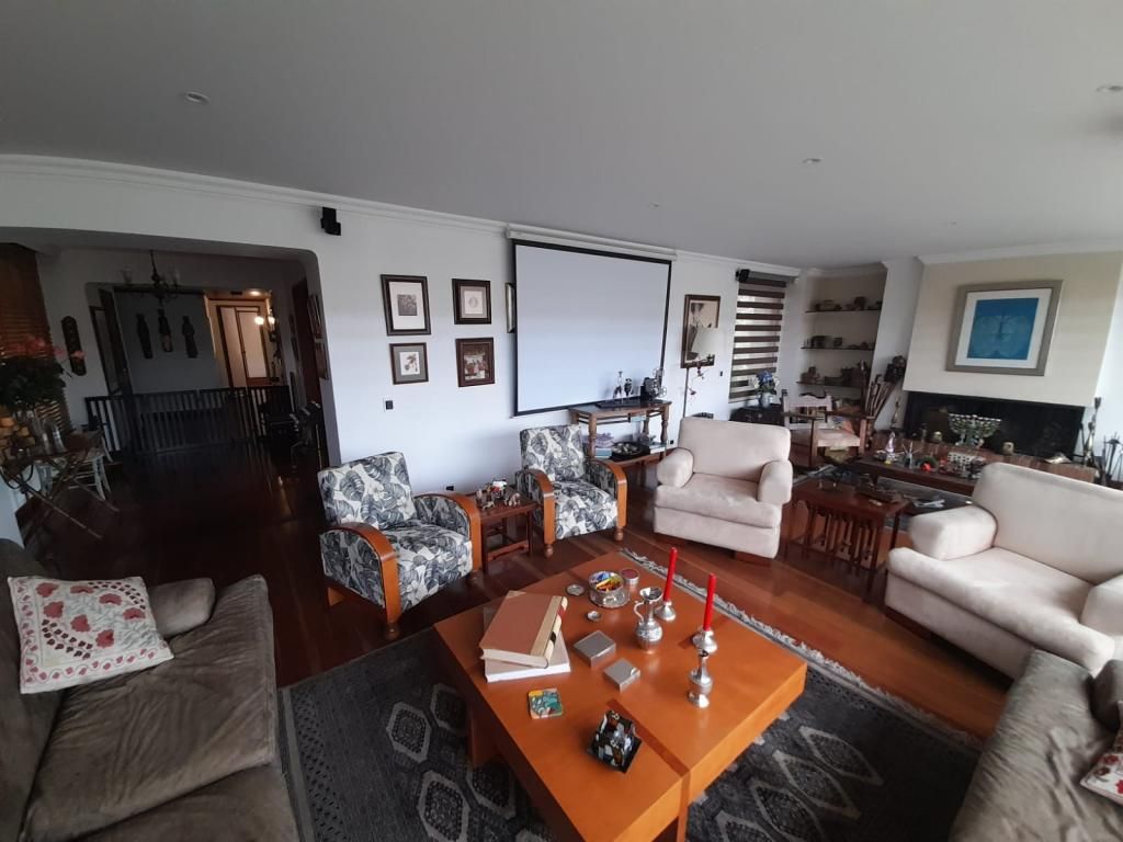 Apartamento en venta Cundinamarca Bogotá Iberia 236 m2 Habitaciones 3 Baños 4 Garajes 3 Precio $1079000000