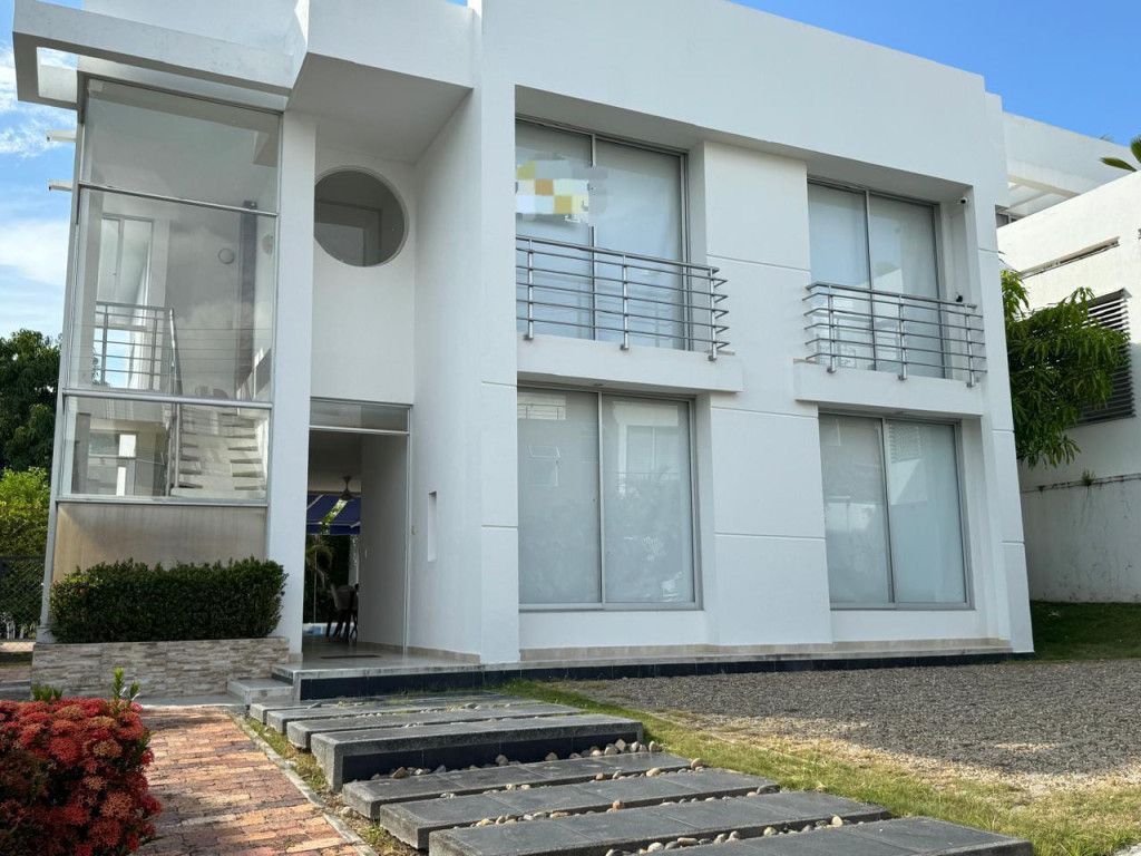 Casa en venta Tolima Melgar Melgar 262 m2 Habitaciones 6 Baños 5 Garajes 1 Precio $859000000