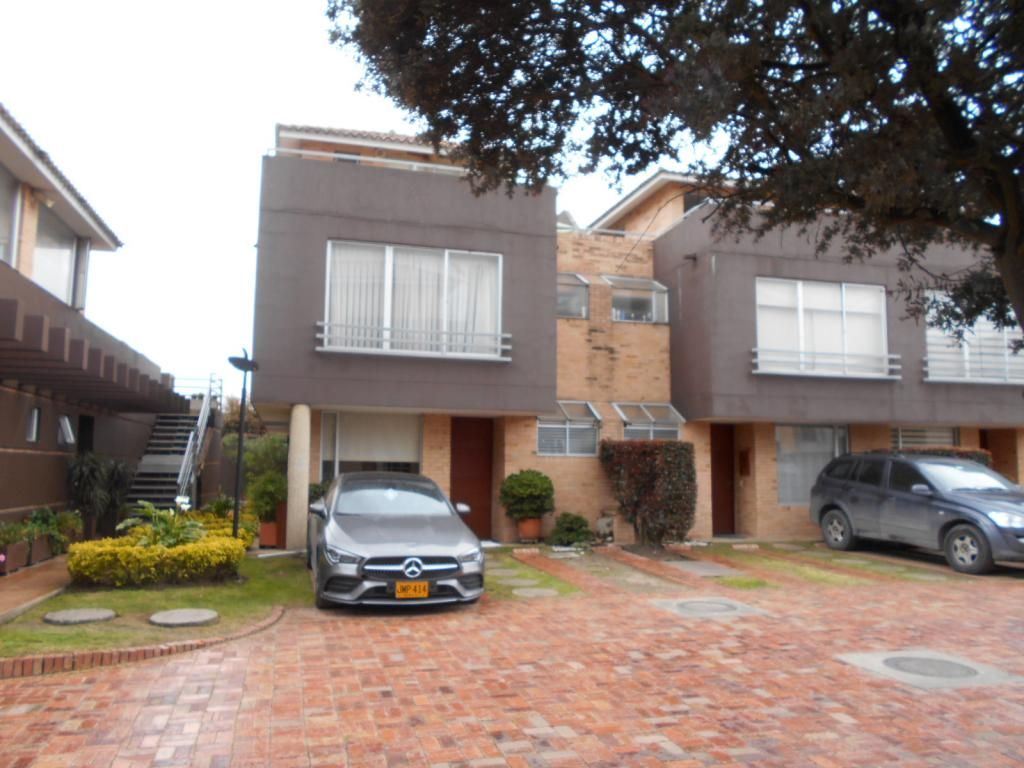 Casa en venta Cundinamarca Chía Br Santa Rita 195 m2 Habitaciones 4 Baños 4 Garajes 2 Precio $760000000
