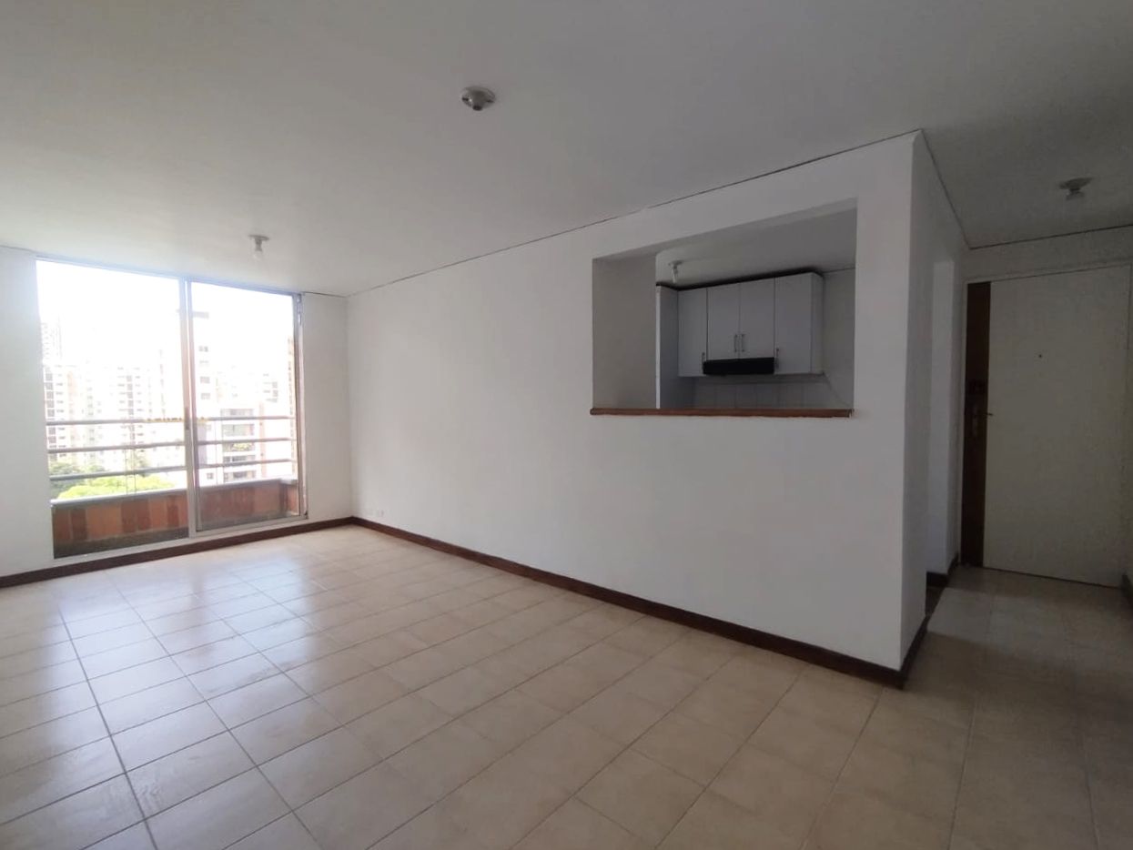 Apartamento en arriendo Antioquia Medellín Castropol 67 m2 Habitaciones 2 Baños 2 Garajes 3 Precio $2900000