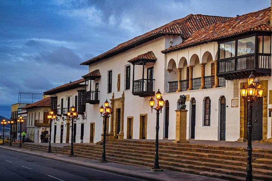 Local en venta Boyacá Tunja Centro Histórico 896 m2 Habitaciones 0 Baños 4 Garajes 0 Precio $2300000000