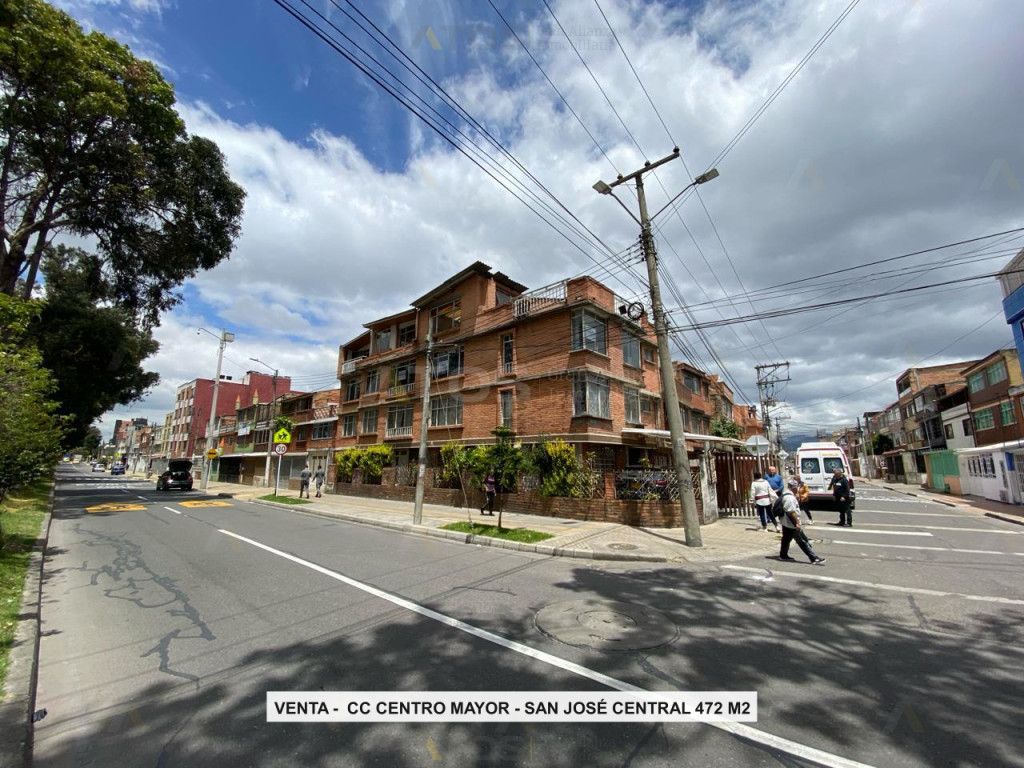 Casa en venta Cundinamarca Bogotá San Jorge Central 472 m2 Habitaciones 12 Baños 9 Garajes 2 Precio $790000000