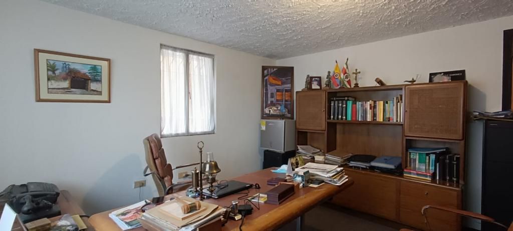 Casa en venta Boyacá Tunja Centro Histórico 354 m2 Habitaciones 6 Baños 4 Garajes 2 Precio $1900000000