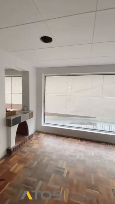 Casa en venta Cundinamarca Bogotá Sears 135 m2 Habitaciones 4 Baños 4 Garajes 1 Precio $1200000000