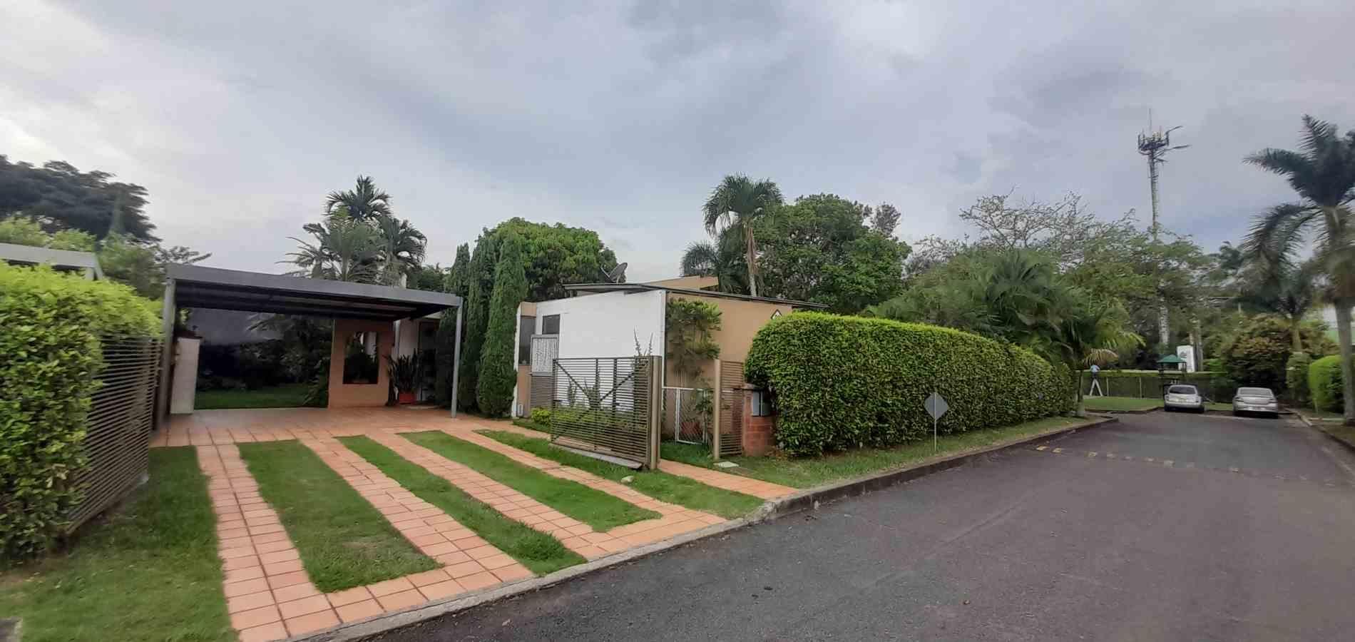 Local en venta Valle Del Cauca Jamundí Cn Solares De La Morada Et Vii Y Viii 260 m2 Habitaciones 0 Baños 13 Garajes 5 Precio $1150000000