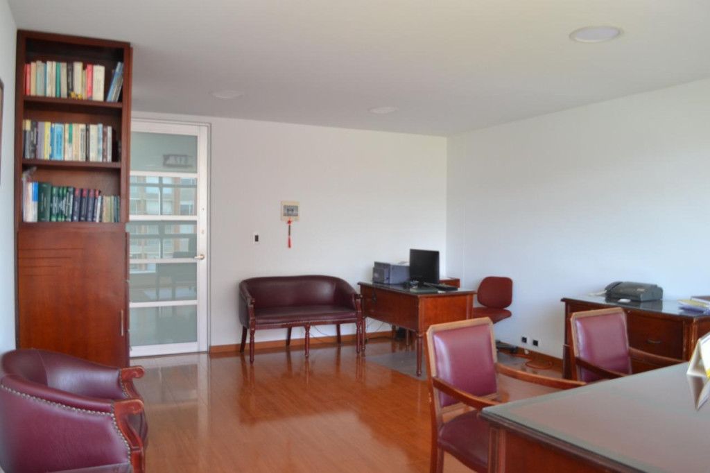 Oficina en venta Boyacá Tunja Santa Inés 35 m2 Habitaciones 0 Baños 1 Garajes 1 Precio $179900000