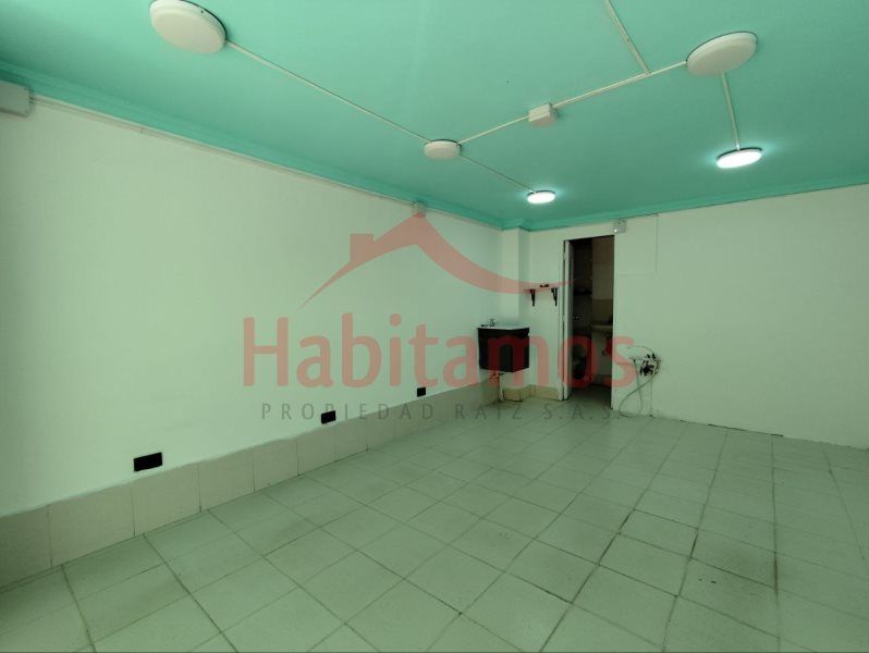 Local en arriendo Antioquia Medellín Simon Bolivar 25 m2 Habitaciones 0 Baños 1 Garajes 0 Precio $1100000