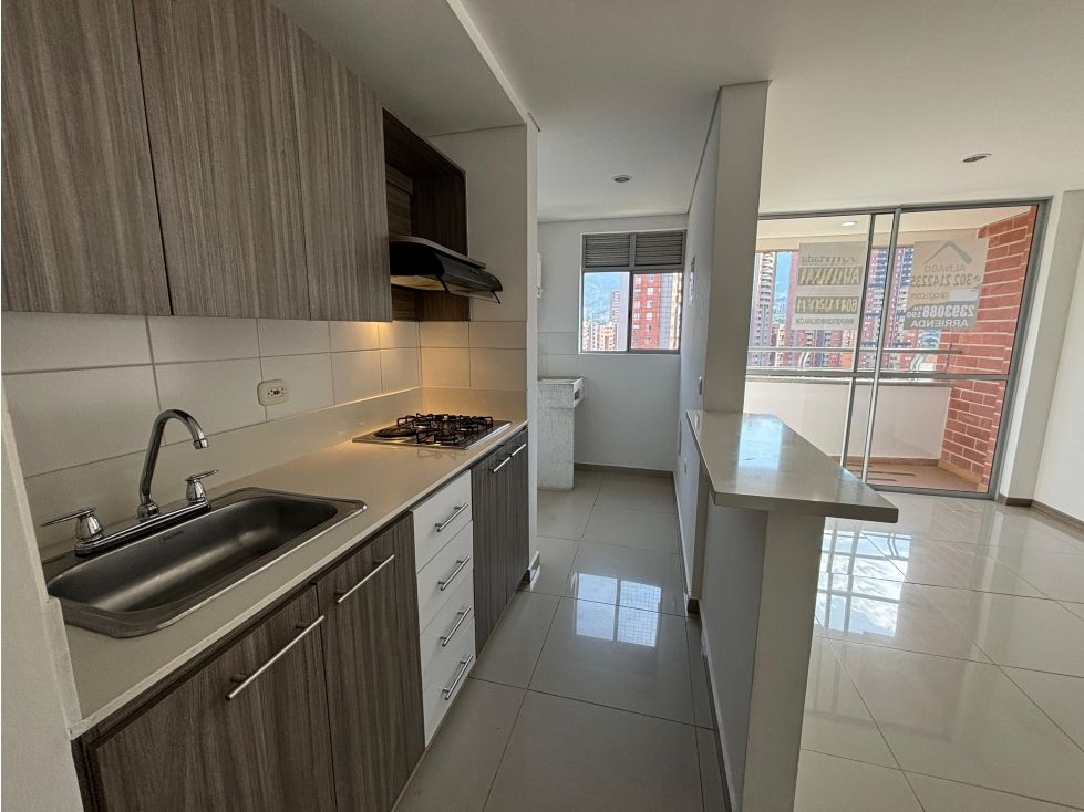 Apartamento en arriendo Antioquia Itagüí Ditaires 60 m2 Habitaciones 3 Baños 2 Garajes 1 Precio $1900000