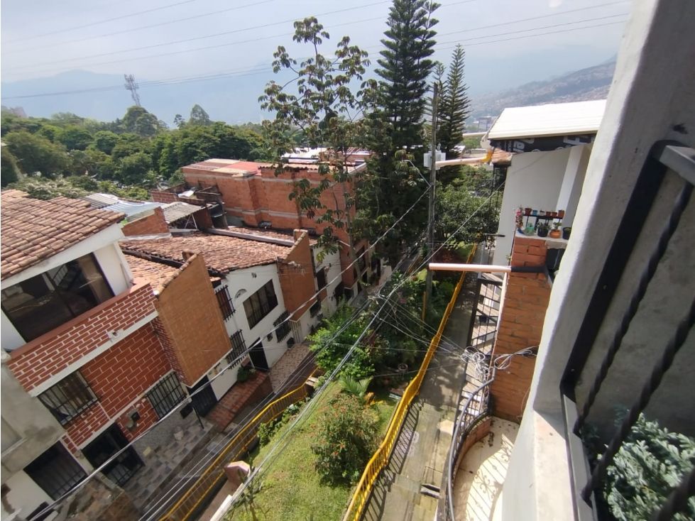 Casa en venta Antioquia Medellín La Milagrosa 117 m2 Habitaciones 4 Baños 3 Garajes 0 Precio $320000000