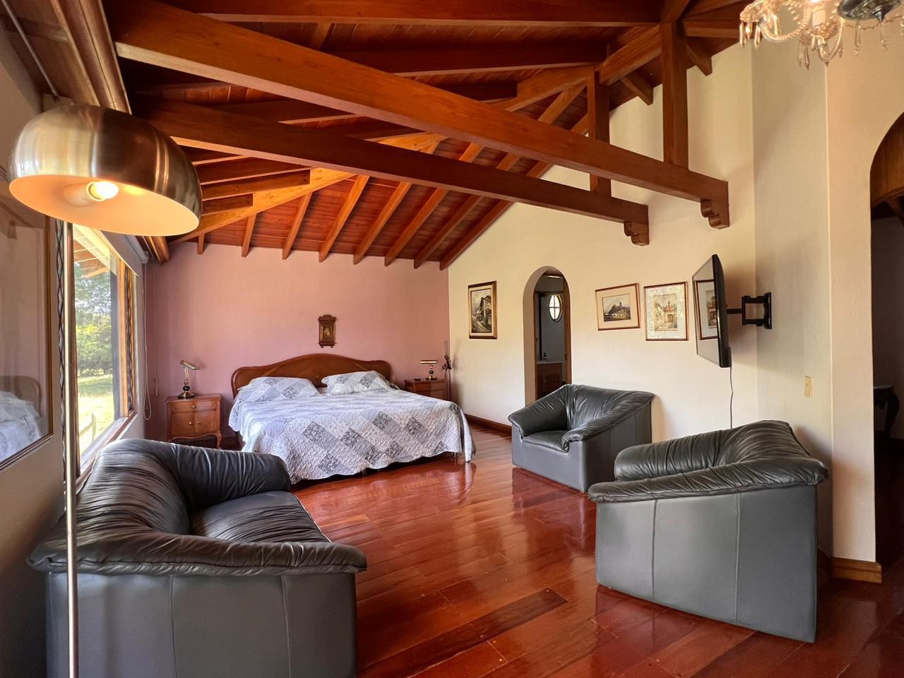 Casa en arriendo Antioquia Rionegro Ub Casas Del Mar 450 m2 Habitaciones 5 Baños 6 Garajes 3 Precio $16500000