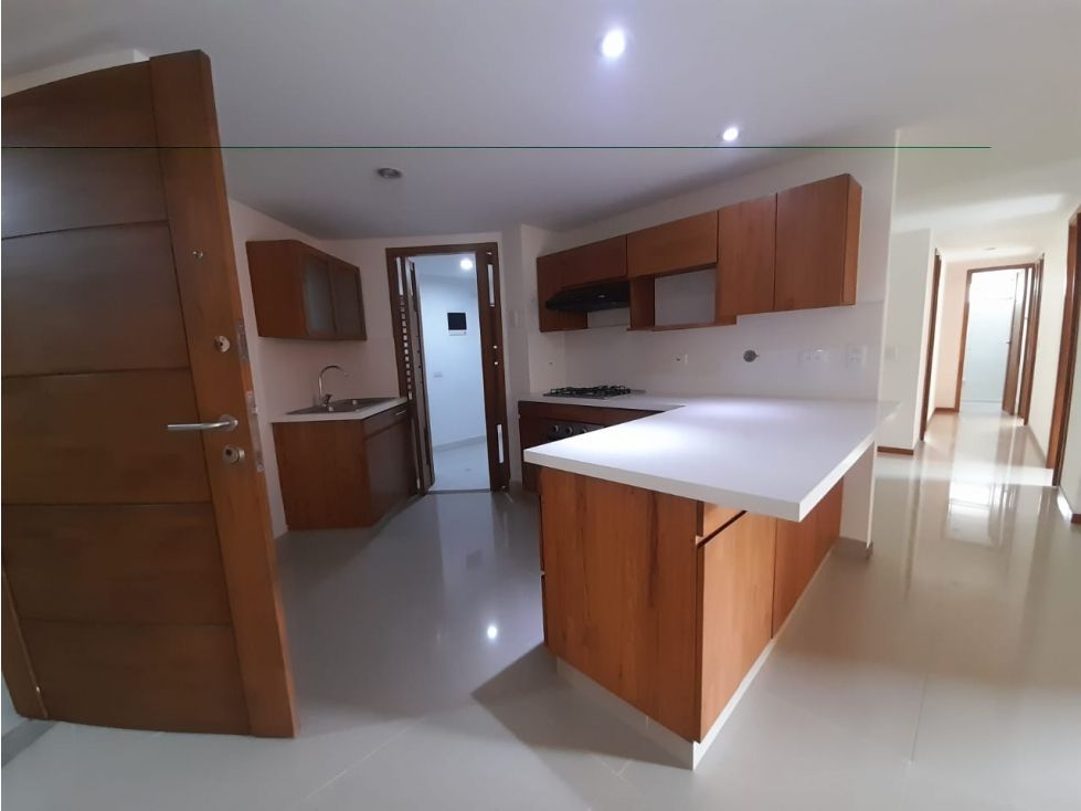 Apartamento en arriendo Antioquia Sabaneta Betania 100 m2 Habitaciones 3 Baños 2 Garajes 1 Precio $3100000