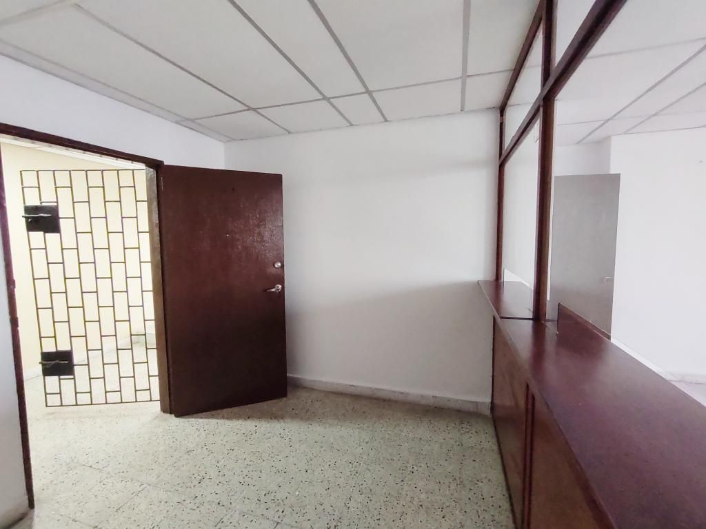 Oficina en venta Atlántico Barranquilla Centro 34 m2 Habitaciones 0 Baños 1 Garajes 1 Precio $200000000