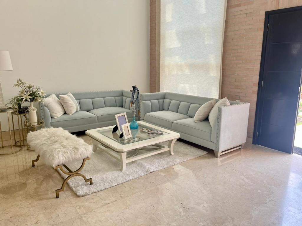 Casa en venta Atlántico Puerto Colombia Conjunto Residencial Villa Campestre 435 m2 Habitaciones 4 Baños 8 Garajes 5 Precio $2200000000