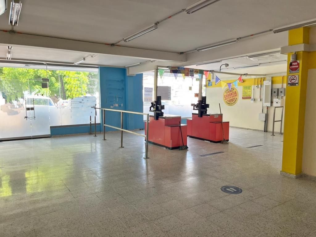 Local en arriendo Atlántico Barranquilla Altos Del Prado 260 m2 Habitaciones 0 Baños 2 Garajes 6 Precio $18000000