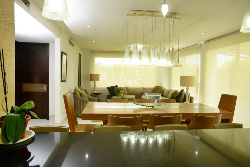 Casa en venta Atlántico Santo Tomás El Lucero 298 m2 Habitaciones 5 Baños 5 Garajes 2 Precio $1000000000