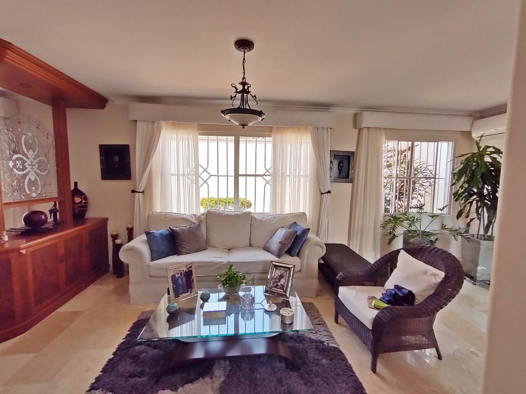 Casa en venta Atlántico Barranquilla Altos Del Limon 207 m2 Habitaciones 3 Baños 3 Garajes 2 Precio $800000000