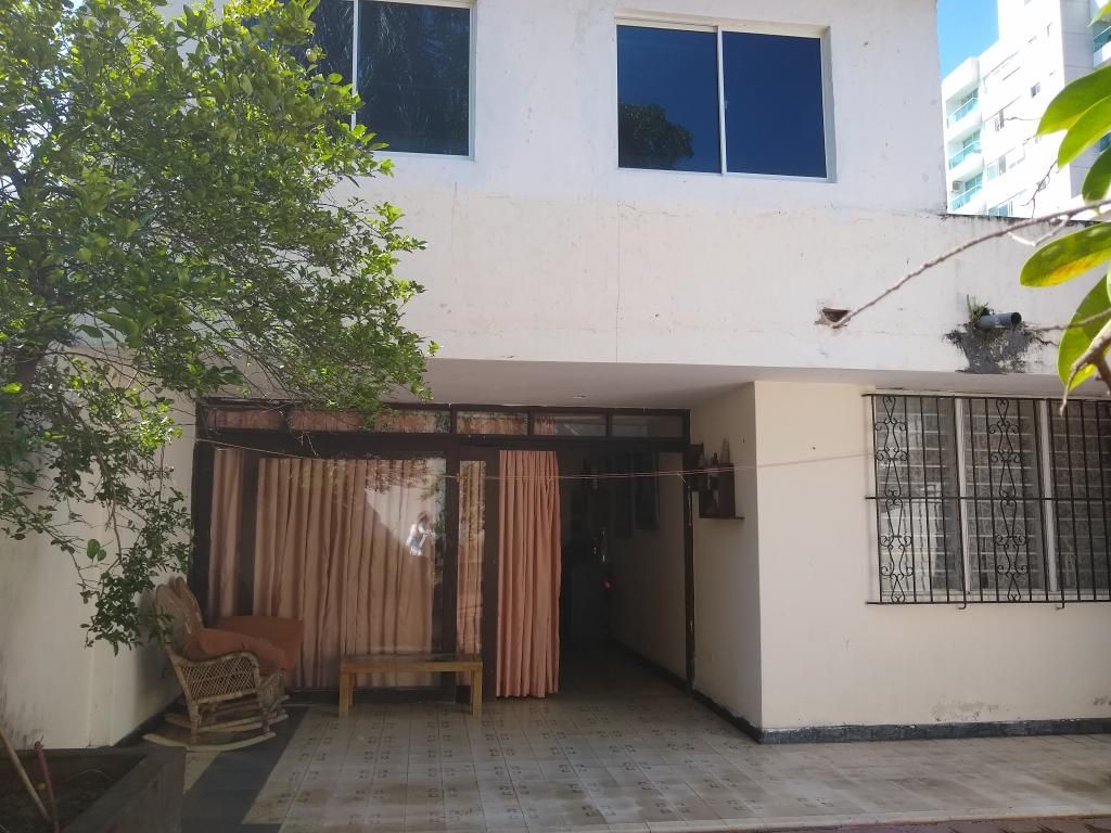 Casa en venta Atlántico Barranquilla El Prado 409 m2 Habitaciones 5 Baños 5 Garajes 3 Precio $1000000000
