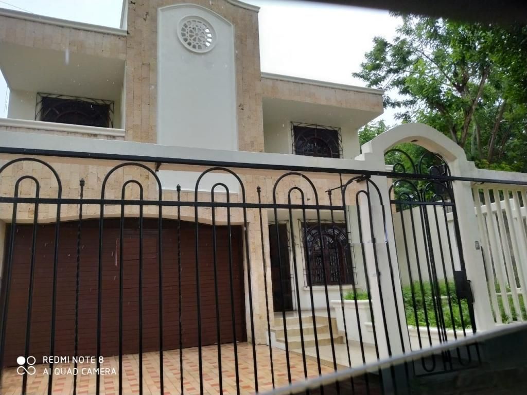 Casa en arriendo Atlántico Barranquilla El Porvenir 285 m2 Habitaciones 5 Baños 0 Garajes 1 Precio $12000000