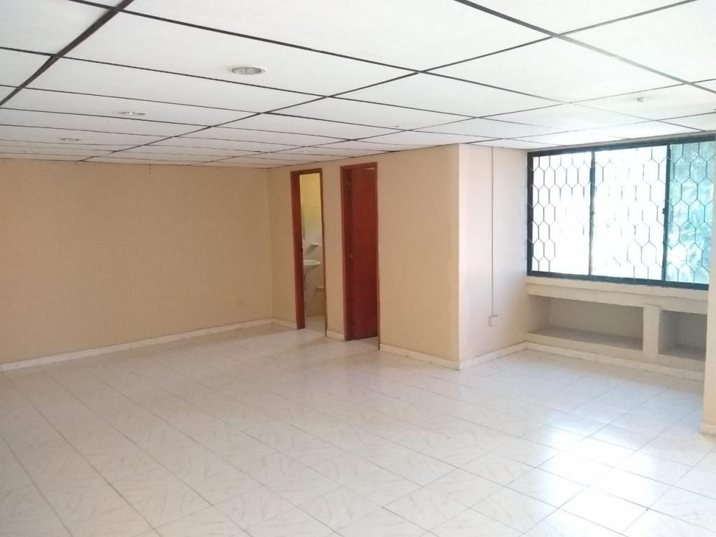 Oficina en arriendo Atlántico Barranquilla El Porvenir 120 m2 Habitaciones 0 Baños 0 Garajes 1 Precio $2400000