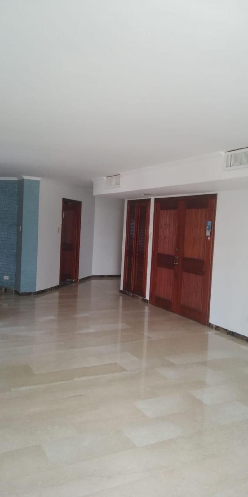 Apartamento en venta Atlántico Barranquilla Altos De Riomar 250 m2 Habitaciones 3 Baños 3 Garajes 2 Precio $750000000