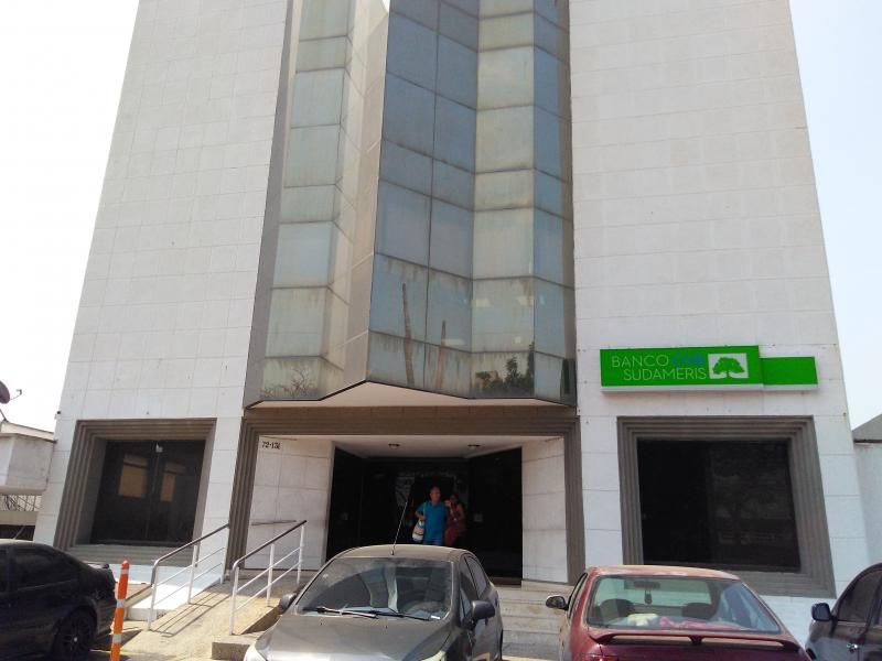 Oficina en arriendo Atlántico Barranquilla El Prado 140 m2 Habitaciones 0 Baños 2 Garajes 2 Precio $8000000