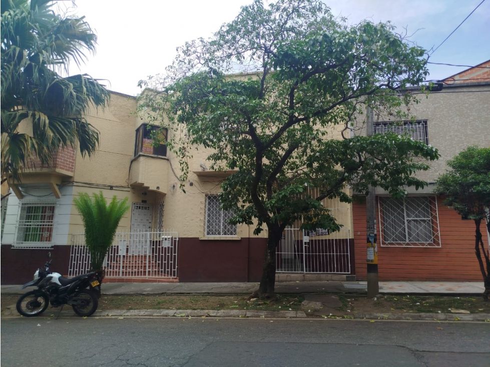 Casa en venta Antioquia Medellín Boston 130 m2 Habitaciones 4 Baños 2 Garajes 0 Precio $450000000