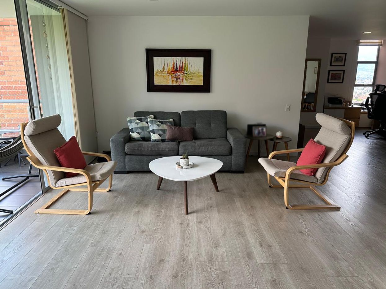 Apartamento en arriendo Antioquia Envigado La Sebastiana 140 m2 Habitaciones 3 Baños 6 Garajes 3 Precio $6150000