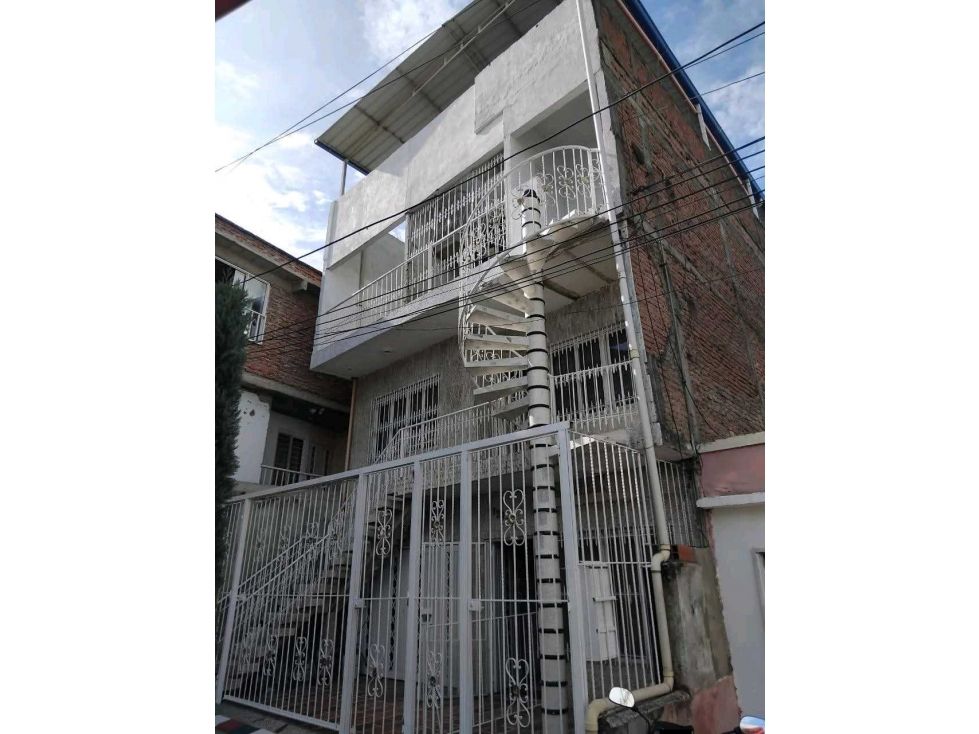 Casa en venta Valle Del Cauca Cali Villanueva 423 m2 Habitaciones 12 Baños 3 Garajes 1 Precio $395000000