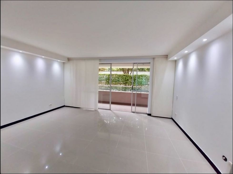 Apartamento en venta Valle Del Cauca Cali Cali 100 m2 Habitaciones 3 Baños 2 Garajes 1 Precio $378000000