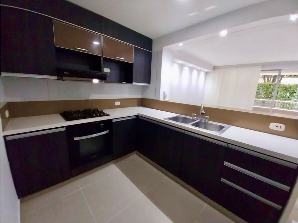 Apartamento en venta Valle Del Cauca Cali Cali 100 m2 Habitaciones 3 Baños 2 Garajes 1 Precio $380000000
