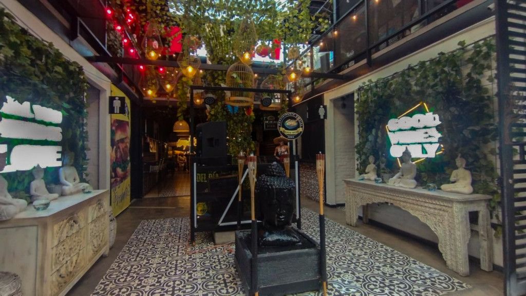 Local en venta Valle Del Cauca Cali Granada 400 m2 Habitaciones 0 Baños 4 Garajes 0 Precio $1500000000