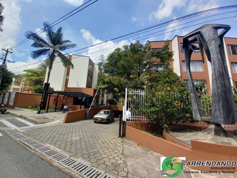 Apartamento en arriendo Antioquia Medellín Patio Bonito 140 m2 Habitaciones 4 Baños 2 Garajes 1 Precio $4500000