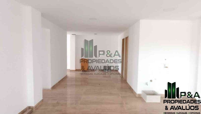Local en arriendo Antioquia Medellín Suramericana 200 m2 Habitaciones 0 Baños 2 Garajes 0 Precio $7900000