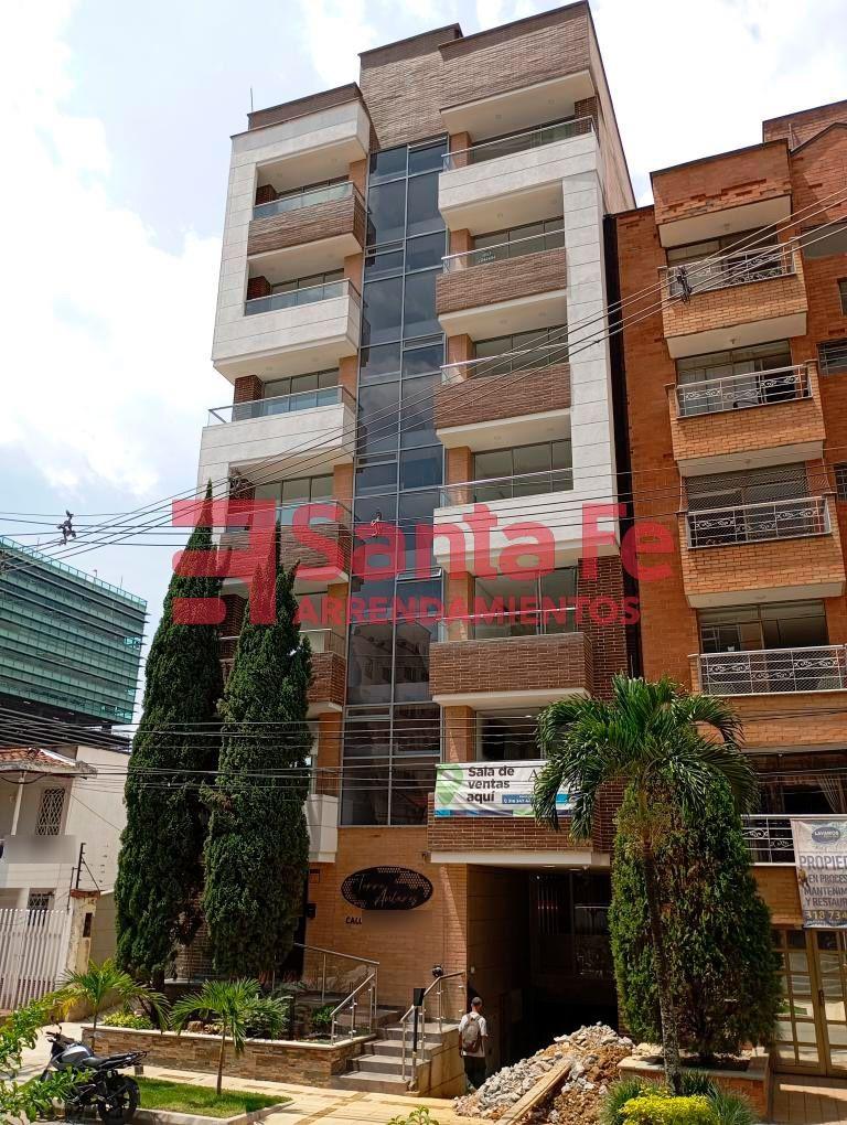 Apartamento en arriendo Antioquia Envigado El Portal 93 m2 Habitaciones 3 Baños 2 Garajes 2 Precio $4000000