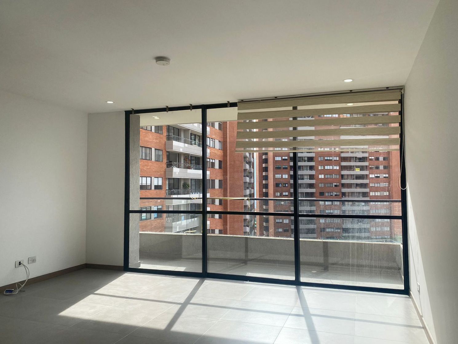 Apartamento en venta Antioquia Envigado La Mesa 85 m2 Habitaciones 2 Baños 4 Garajes 2 Precio $640000000