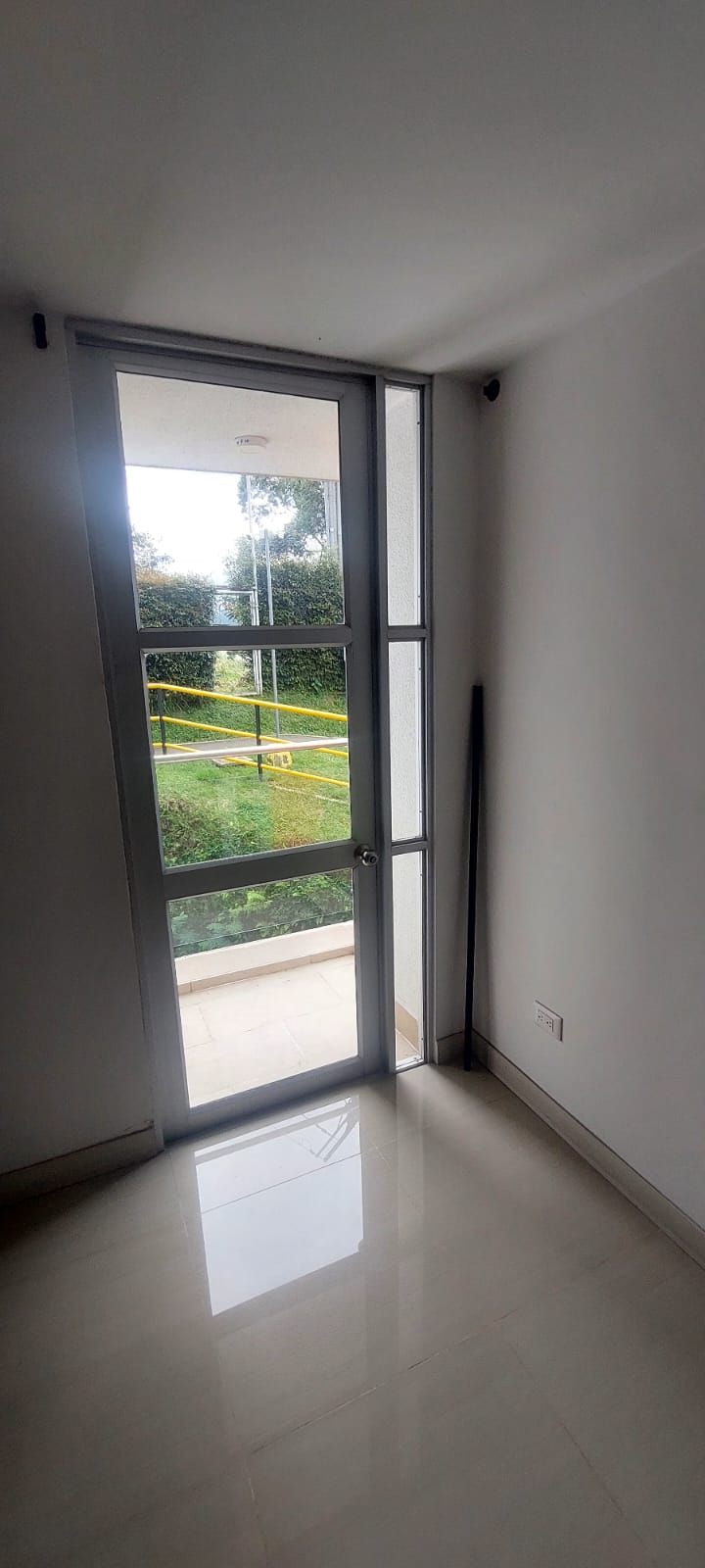 Apartamento en venta Risaralda Dosquebradas Ub Maracay 78 m2 Habitaciones 3 Baños 2 Garajes 2 Precio $330000000